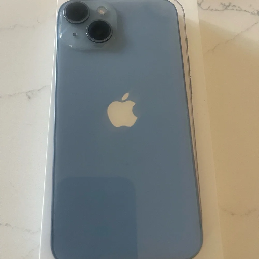 Apple iPhone - Sleek White